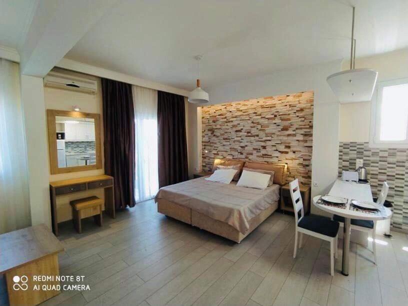 Moros Agios Stefanos Avliotes (Corfu)