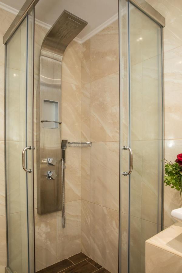 Apartament Moros